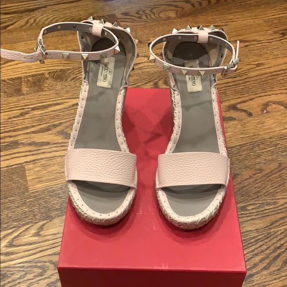 Valentino rockstud pink leather wedge espadrilles - Picture 5 of 10